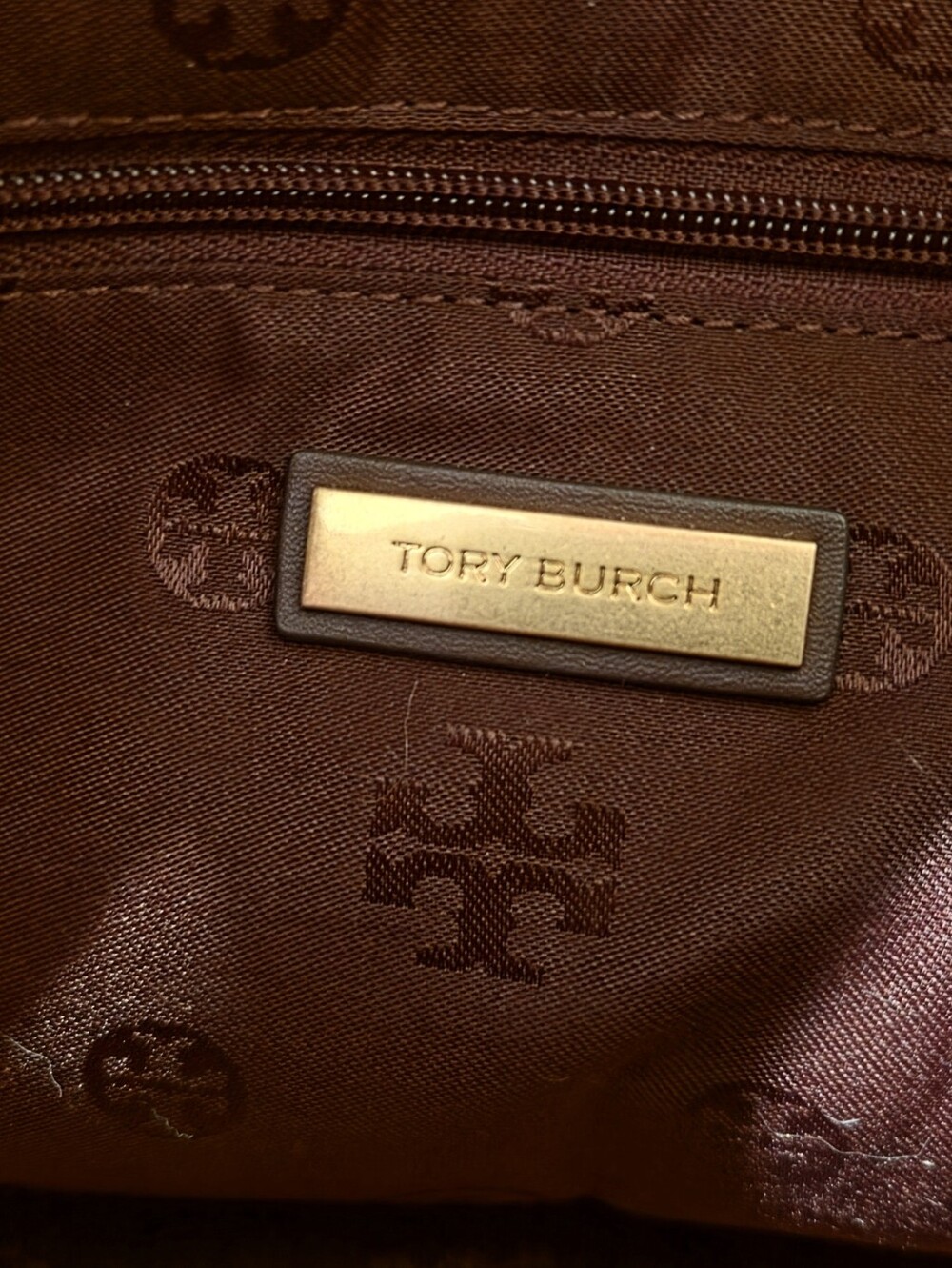 Tory Burch Deep Burgundy Logo Tote Preloved - Picture 6 of 7